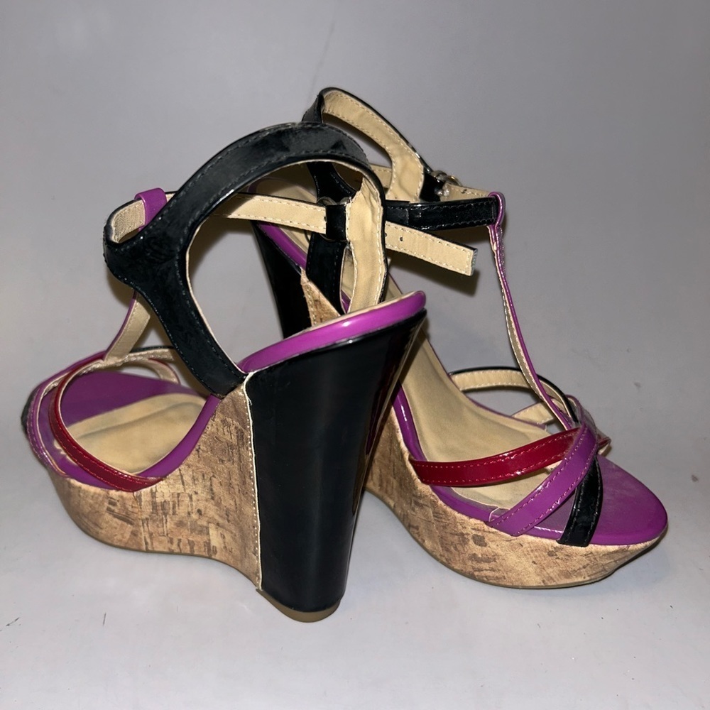 Pre loved strapping Wedge sandals